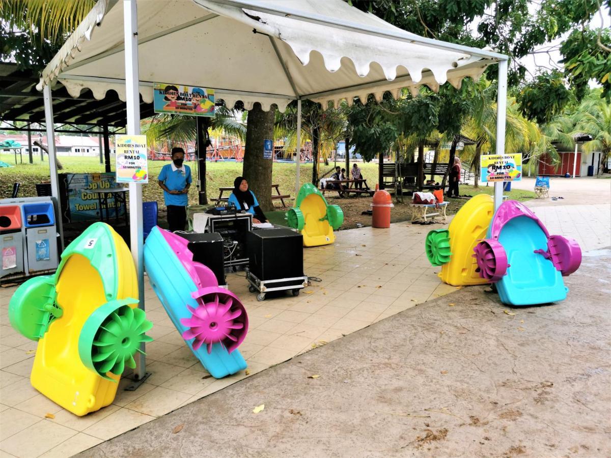 B - Lagoon Water Themepark Suite Melaka Town Экстерьер фото